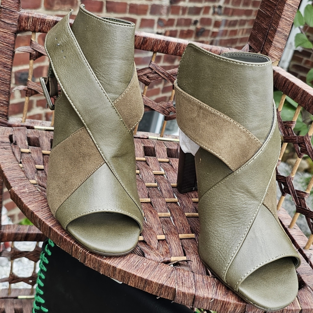 Olive Green Heeled Sandal